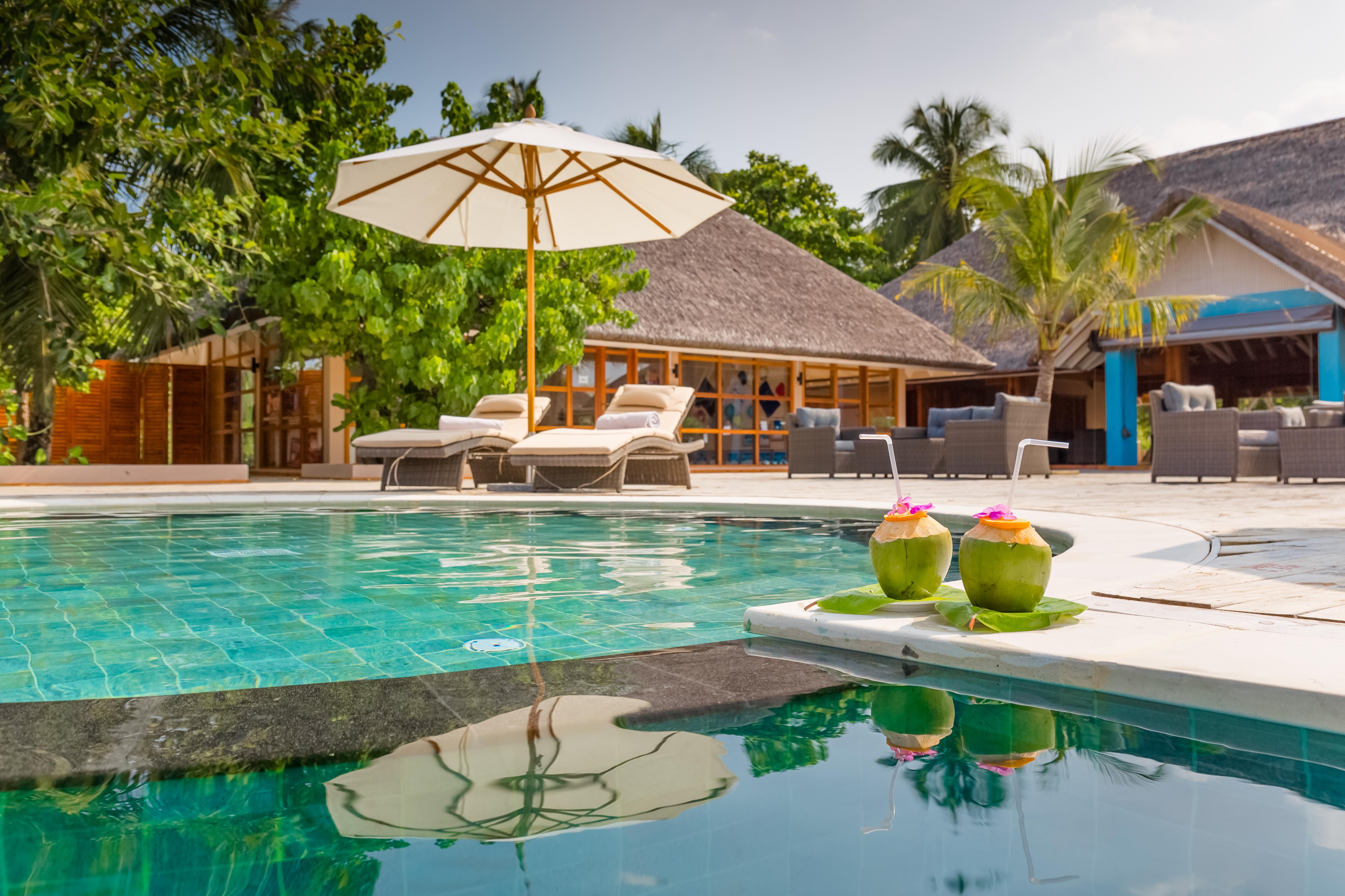 库达福施酒店及Spa Meedhoo  外观 照片