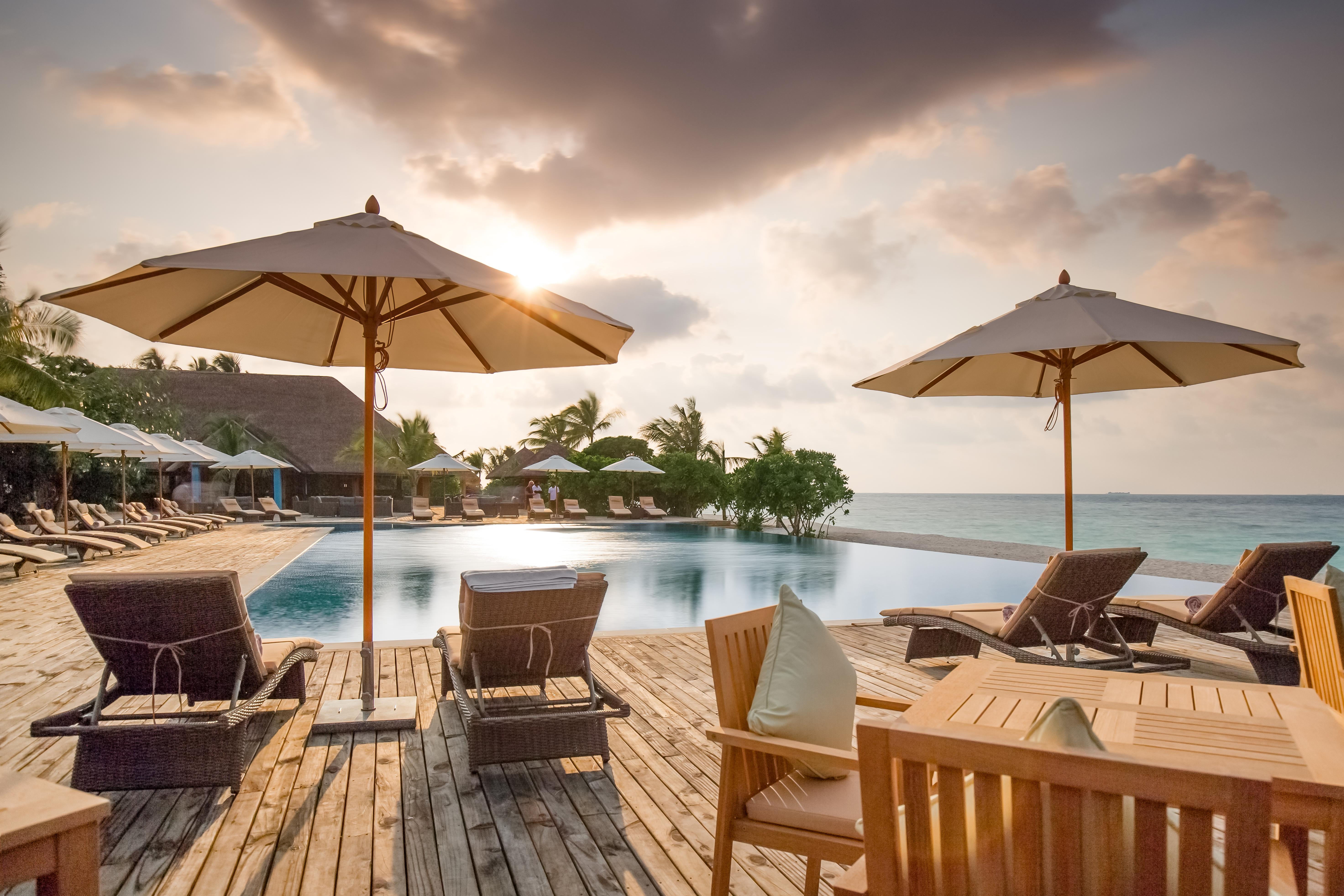 库达福施酒店及Spa Meedhoo  外观 照片