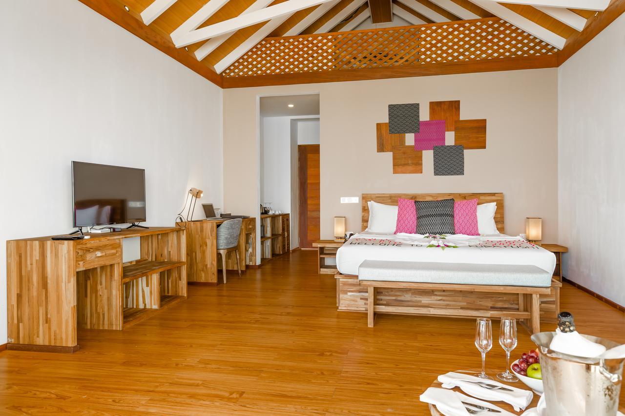库达福施酒店及Spa Meedhoo  外观 照片